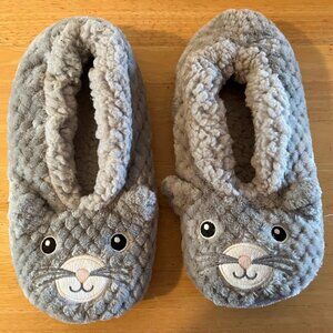 Fuzzy Babba Cat Slippers, Approx. Size 7, Like New